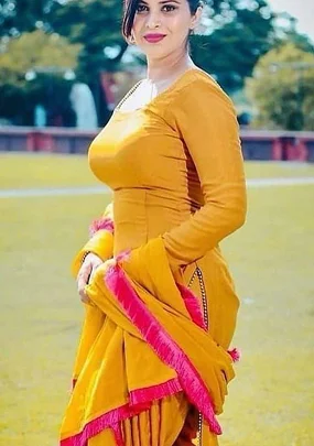 TV Female Model Escorts